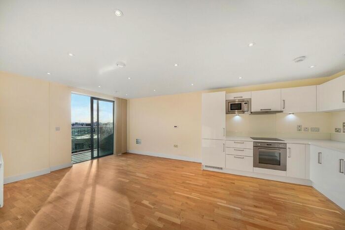 1 Bedroom Flat To Rent In Maltby Street, London, SE1