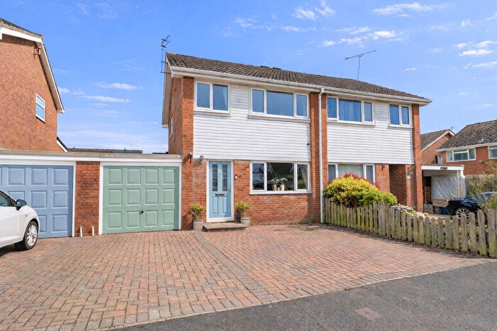 3 Bedroom Semi Detached House For Sale In Redwood Close, Caerleon, NP18