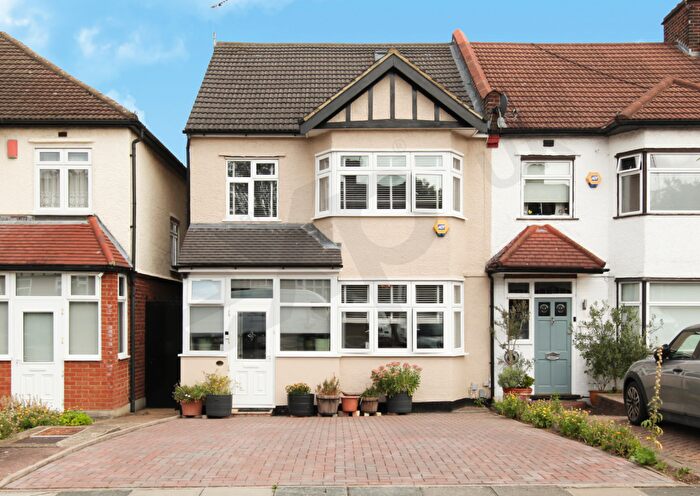 4 Bedroom Semi-Detached House For Sale In Betstyle Road, Southgate Green, Arnos Grove, London, N11
