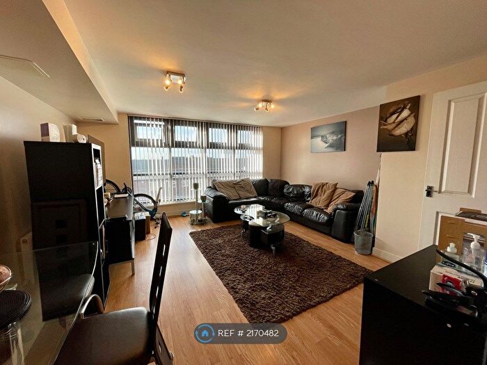 2 Bedroom Flat To Rent In Invito House, Ilford, IG2