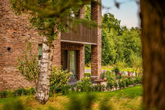 1 Bedroom Apartment For Sale In School Drive, Glasgow, G13