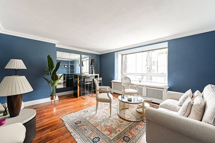 2 Bedroom Flat To Rent In Kinnerton Street, Knightsbridge, London, SW1X