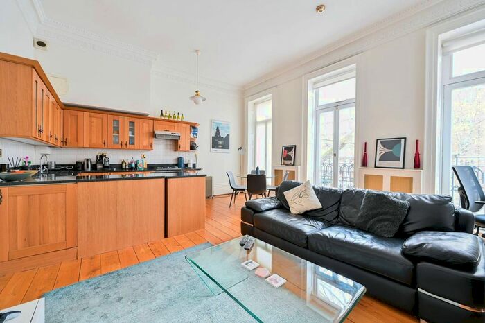 1 Bedroom Flat To Rent In Blackfriars Road, London Bridge, London, SE1