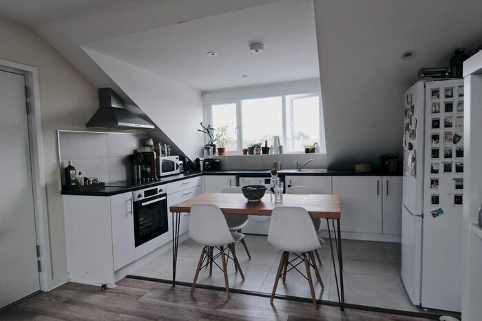 Studio To Rent In Elvin Gardens, Wembley Park, HA9