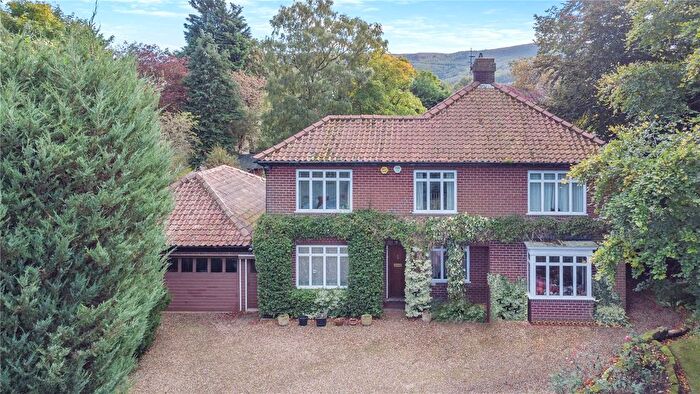 5 Bedroom Detached House For Sale In Stokesley Road, Guisborough, Cleveland, TS14