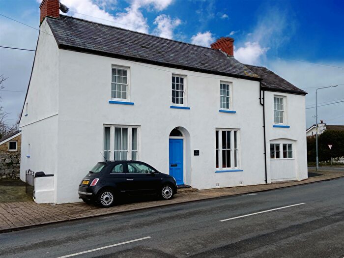 4 Bedroom Detached House For Sale In Jameston, Tenby, SA70