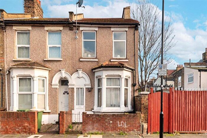 3 Bedroom House For Sale In Meath Road, Stratford, London, E15