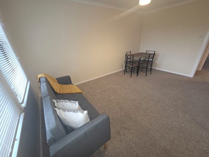 2 Bedroom Flat To Rent In Headland Court, City Centre, Aberdeen, AB10