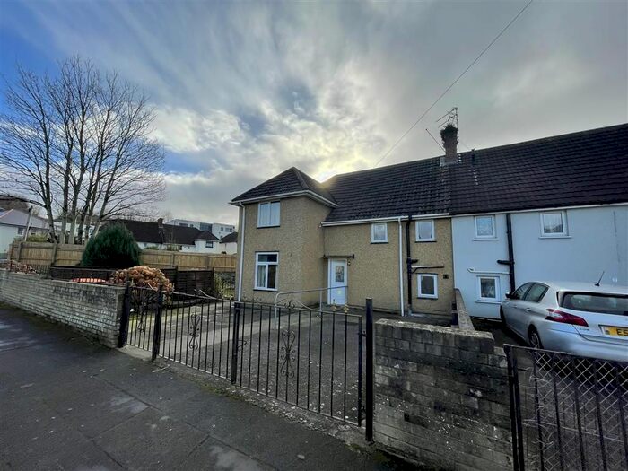 4 Bedroom Property To Rent In Sycamore Avenue, Newport NP19