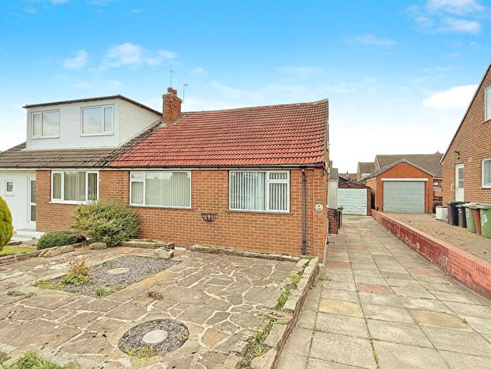2 Bedroom Semi-Detached Bungalow For Sale In Kent Avenue, Pudsey, LS28