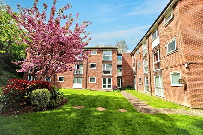 1 Bedroom Flat For Sale In Southcote Road, Reading, RG30