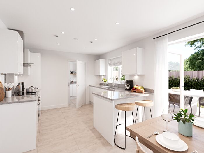 4 Bedroom Detached House For Sale In Netherton Moor Road, Netherton, HD4