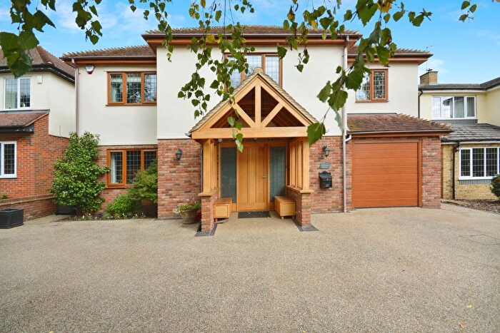 6 Bedroom Detached House For Sale In High Street, Watton At Stone, Hertford, SG14
