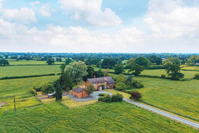 5 Bedroom Farm House For Sale In Higher Penley, Penley, LL13