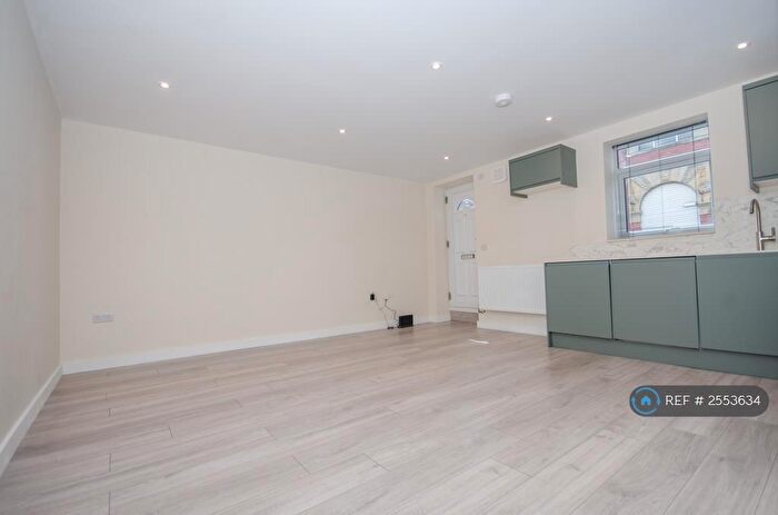 1 Bedroom Flat To Rent In Easton, Bristol, BS5