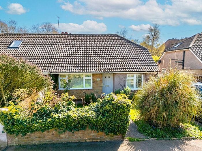 3 Bedroom Semi Detached Bungalow For Sale In Vale Road, Broadstairs, CT10