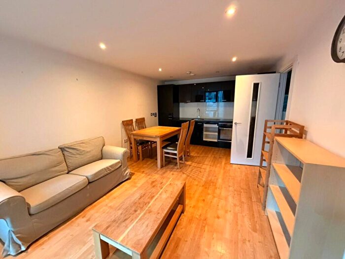 2 Bedroom Apartment To Rent In Navigation Street, Birmingham, Birmingham, B5
