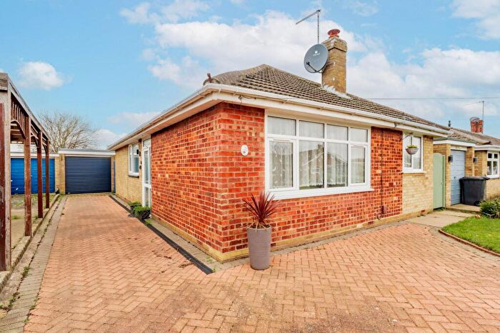 3 Bedroom Detached Bungalow For Sale In Dedham Drive, Lowestoft, NR32