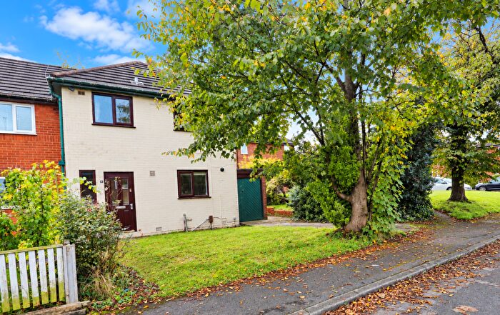 3 Bedroom End Of Terrace House To Rent In Roseneath Road, Bolton, BL3