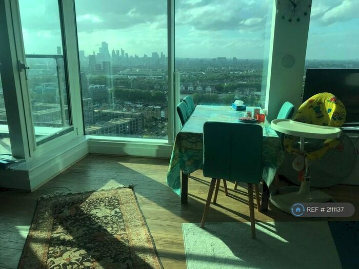 2 Bedroom Penthouse To Rent In Aragon Tower, London, SE8