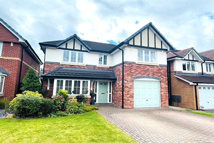 4 Bedroom Detached House For Sale In Galloway Road, Chelford, SK11