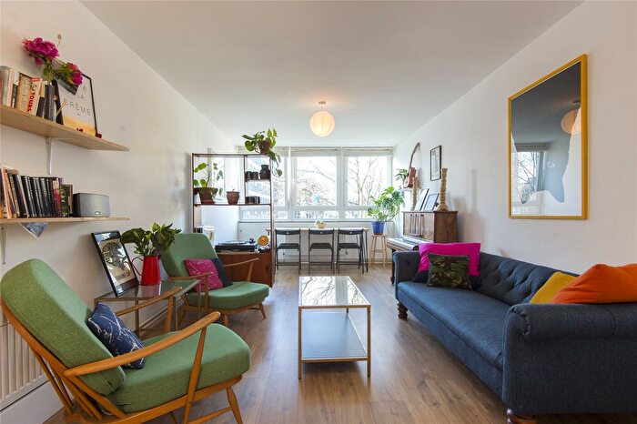 2 Bedroom Flat To Rent In Scotney House, Mead Place, London, E9