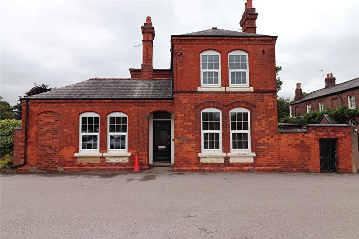 3 Bedroom Detached House For Sale In Bexton Road, Knutsford, Cheshire, WA16
