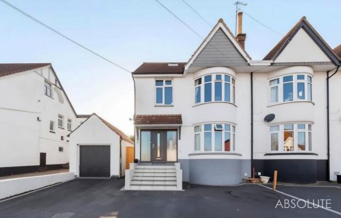 5 Bedroom Semi Detached House For Sale In Laura Avenue, Paignton, TQ3