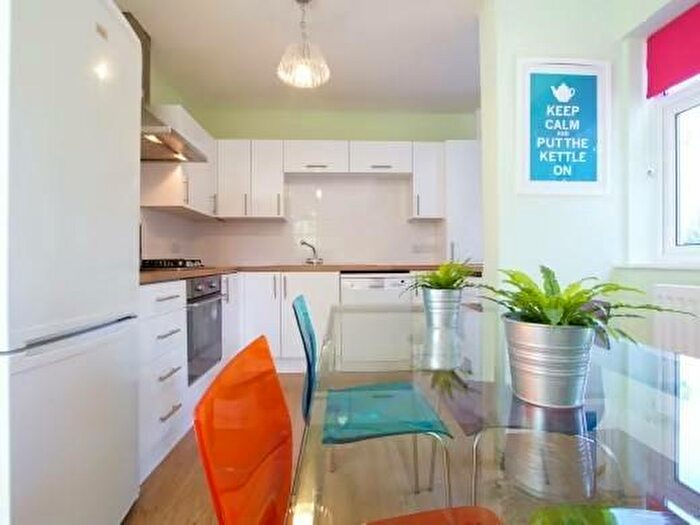 4 Bedroom Terraced House To Rent In *£pppw Excl Bills!* Rolleston Drive, Nottingham, NG7