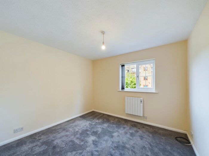2 Bedroom Apartment To Rent In Long Croft, Yate, Bristol, BS37