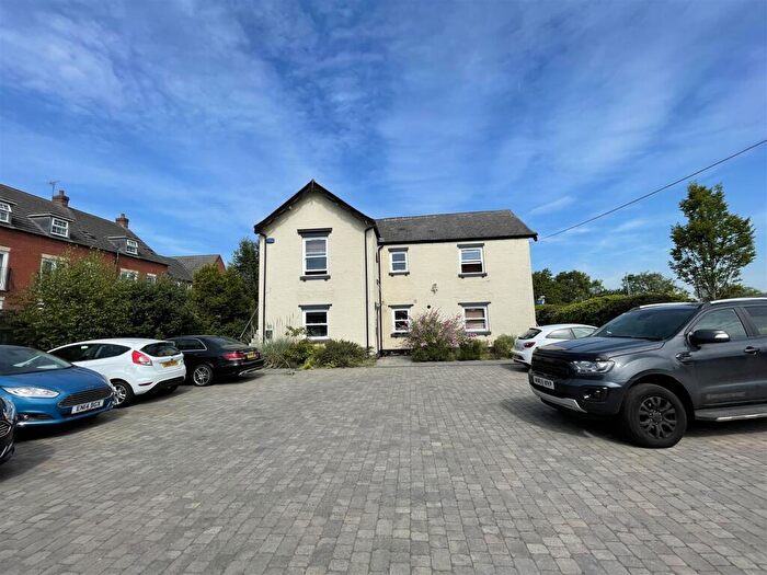 2 Bedroom Apartment To Rent In Castle Gate Mews, Mountsorrel, LE12