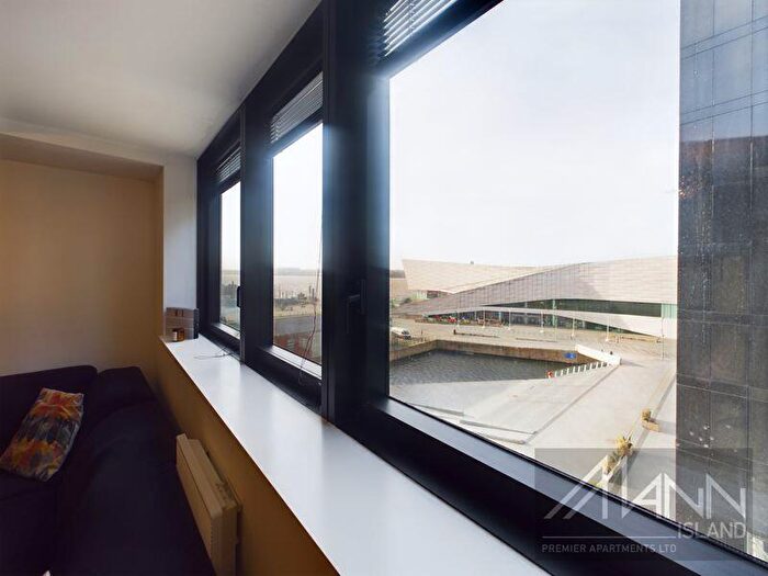 1 Bedroom Flat For Sale In Mann Island, Liverpool, L3