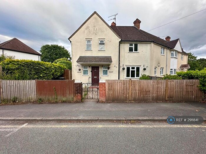 4 Bedroom Semi-Detached House To Rent In Victoria Road, Ascot, SL5