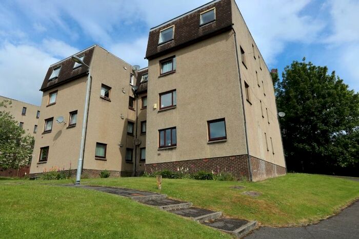 2 Bedroom Flat To Rent In Grandtully Drive, Glasgow G12