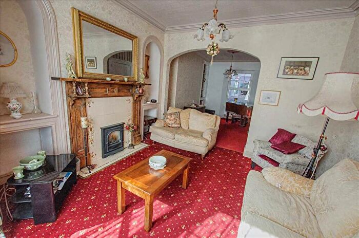 3 Bedroom Terraced House For Sale In Main Street, The Chain Back, Pembroke, SA71