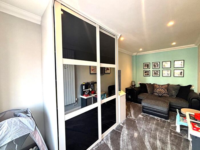 4 Bedroom Detached House For Sale In Thirlmere, Stevenage, SG1