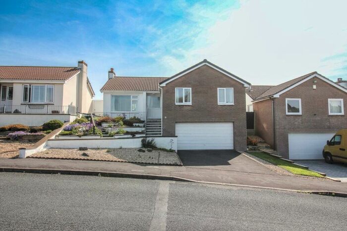 3 Bedroom Bungalow For Sale In Cornwallis Avenue - North Worle, BS22