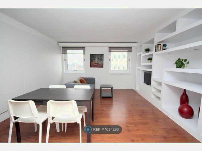 2 Bedroom Flat To Rent In Offenbach House, London, E2