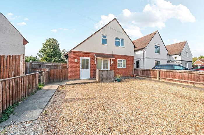 2 Bedroom Maisonette For Sale In Newtown, Portchester, Fareham, Hampshire, PO16