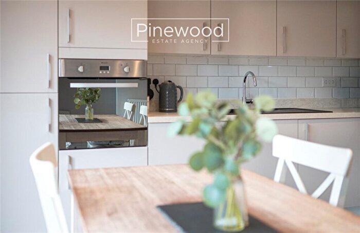 3 Bedroom House For Sale In Long Road, Broughton, Flintshire, CH4