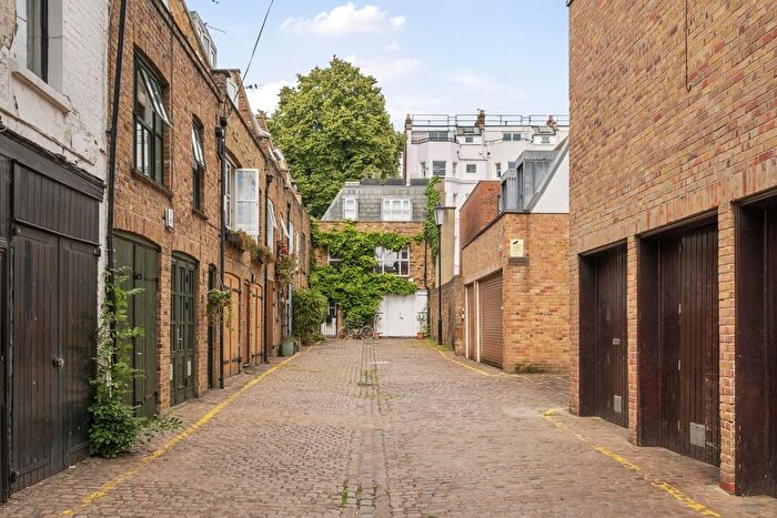 2 Bedroom Mews To Rent In Dunworth Mews, London, W11