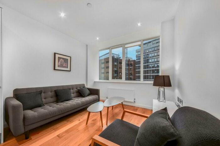 1 Bedroom Apartment To Rent In Ruskin Square, Emerald House, Croydon, CR0