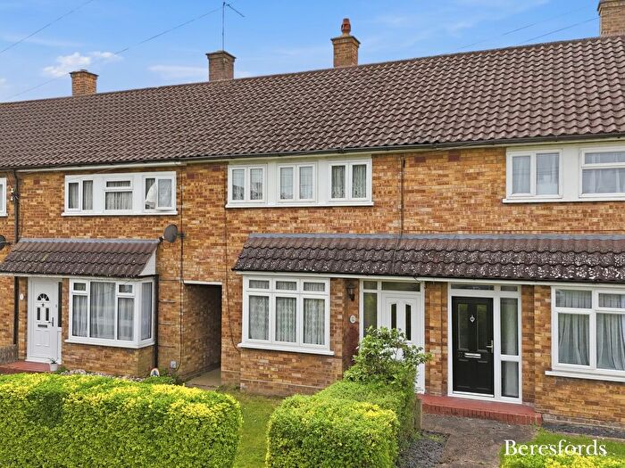 2 Bedroom Terraced House For Sale In Birkbeck Road, Hutton, CM13