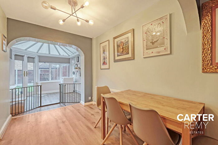 3 Bedroom Semi-Detached House For Sale In Wood Green, Basildon, SS13