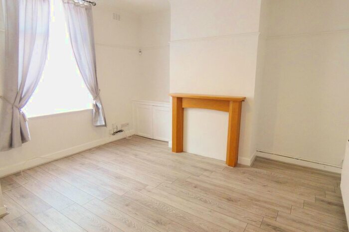 2 Bedroom Terraced House To Rent In Broughton Street, Fulwood, Preston, PR1