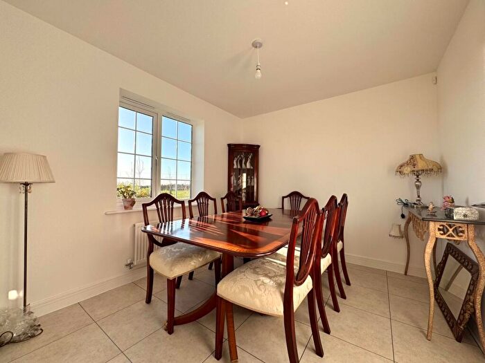 5 Bedroom Detached House For Sale In King Street, Faringdon, SN7