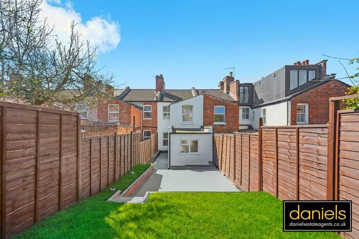 4 Bedroom Terraced House To Rent In Rucklidge Avenue, Harlesden, London, NW10