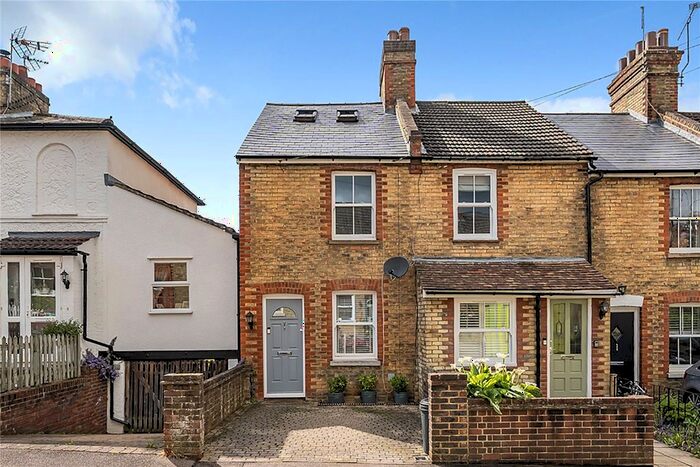 3 Bedroom End Of Terrace House To Rent In Sandy Lane, Sevenoaks, TN13