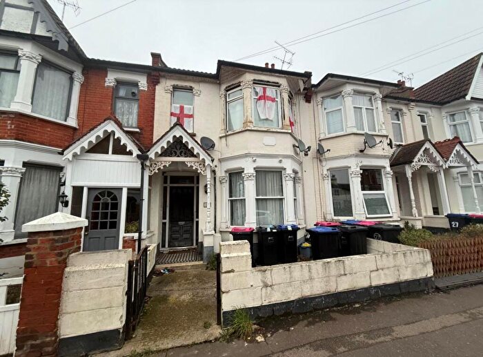 Property For Sale In Freehold, /a Westborough Road, Westcliff-on-Sea, Essex, SS0