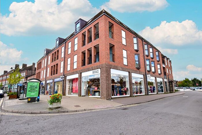 1 Bedroom Apartment To Rent In Sycamore Road, Amersham, Bucks, HP6